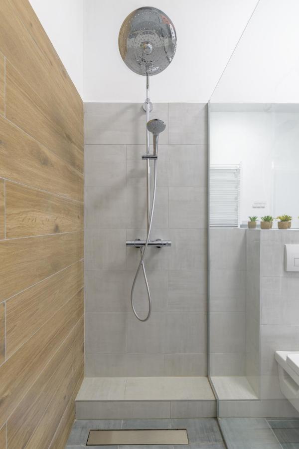 Millenium Spa-Heroes Apartman Budapest Kültér fotó