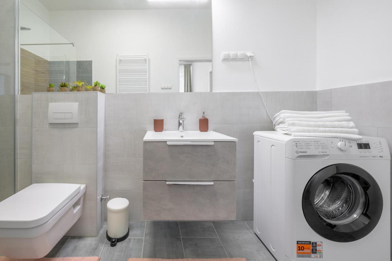 Millenium Spa-Heroes Apartman Budapest Kültér fotó