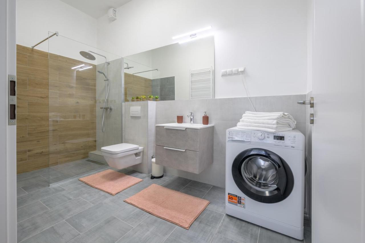 Millenium Spa-Heroes Apartman Budapest Kültér fotó